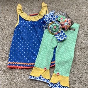 Matilda Jane Top, Capris & Matching Bows